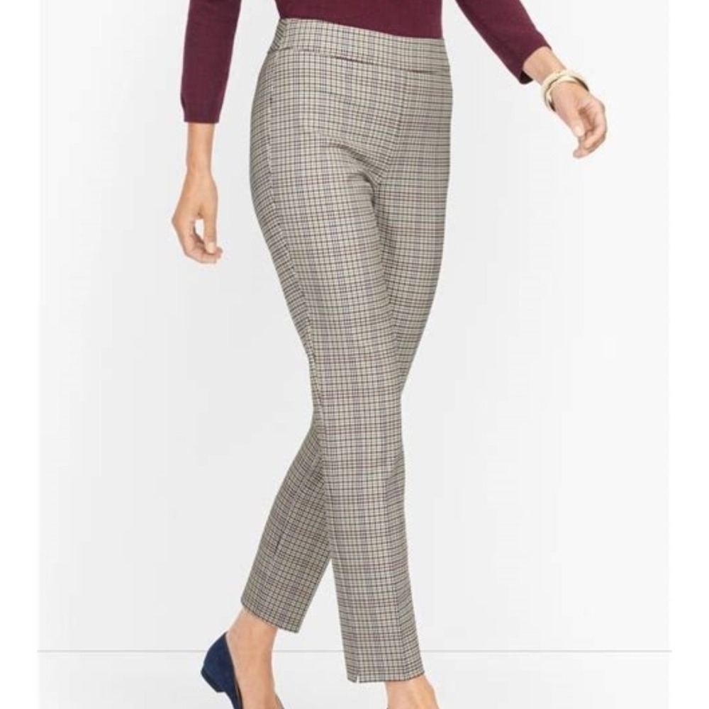 28" Talbots Chatham Ankle Pants Womens 2P purple black Plaid Check Zip Trousers